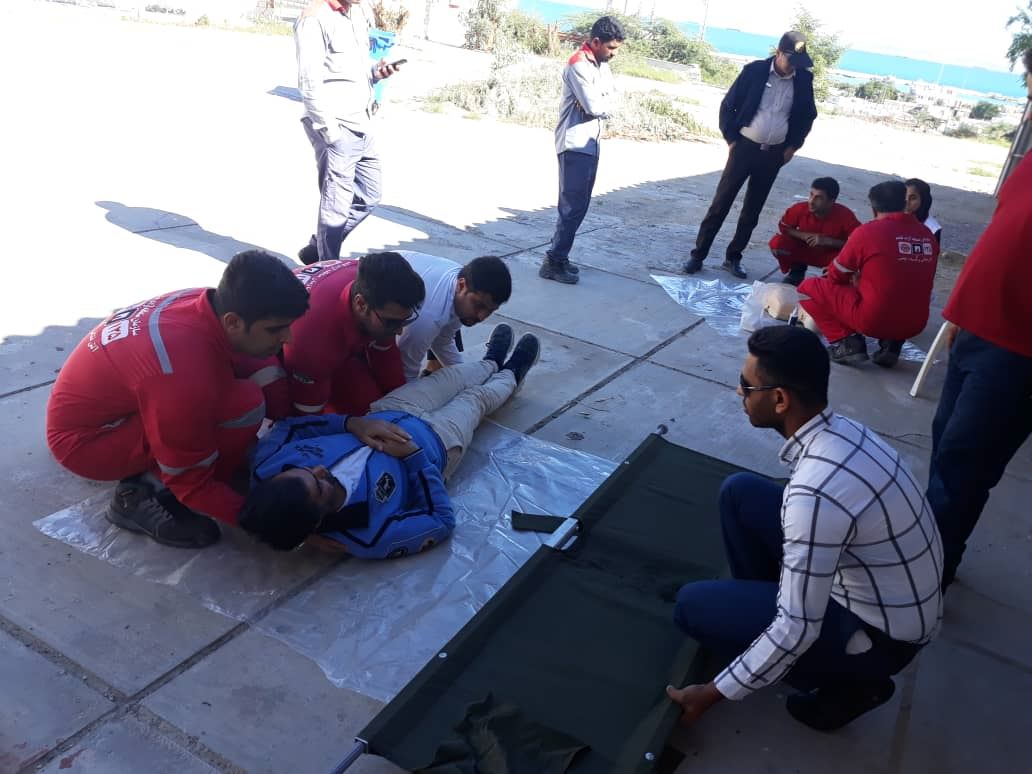 برگزاری مانور آمادگی زلزله در قشم